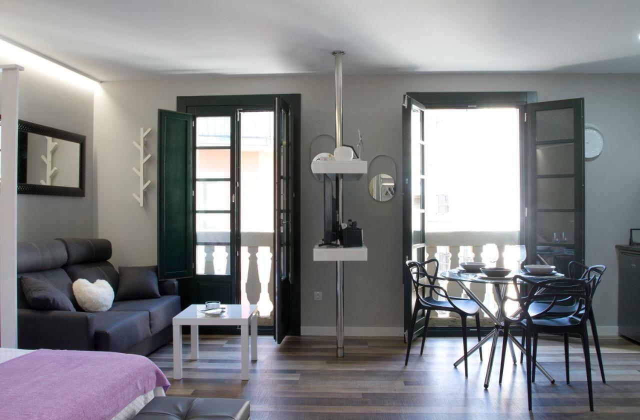 Acio Tinto Loft Casco Historico De Оуренсе Екстериор снимка